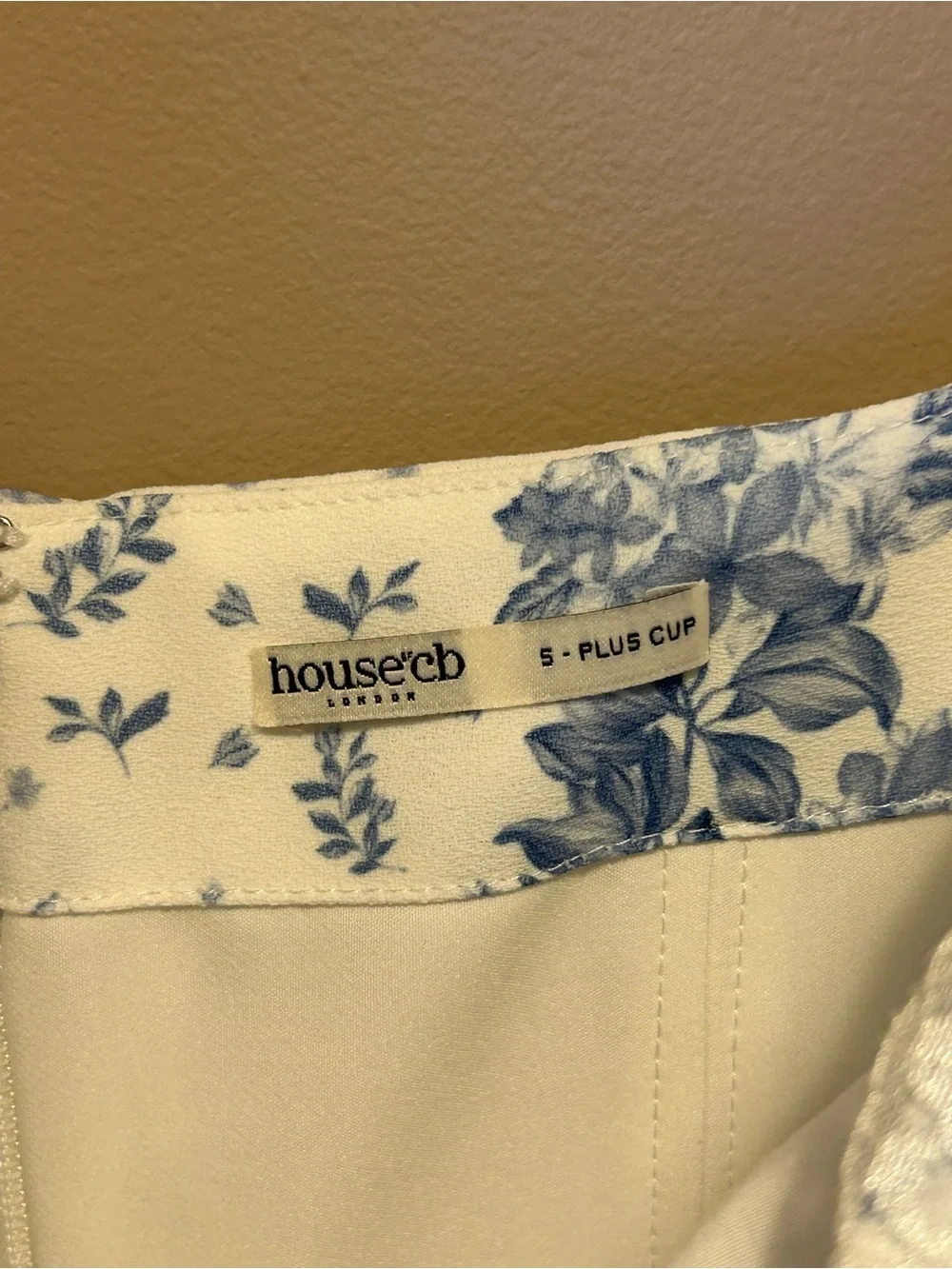 House of CB Dress Charlotte Like New- blue and cream - Picture 7 of 12